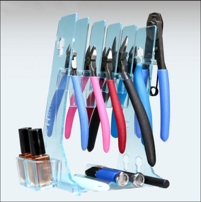 God Hand Nipper Stand