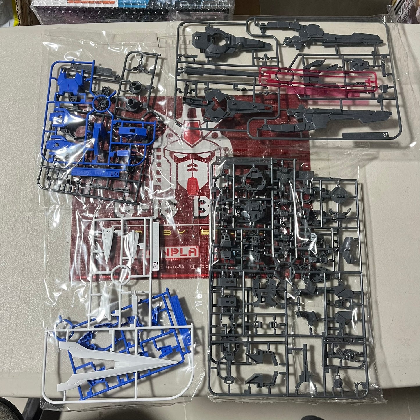 [BONEYARD] MG 1/100 00 Gundam Seven Sword/G